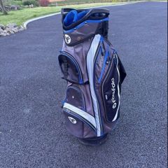 golf bag with trolly