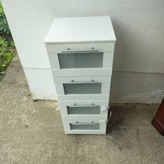 Bathroom cabinet