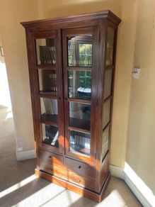 Gorgeous bookcase, fantastic condition. Selling house so must go.