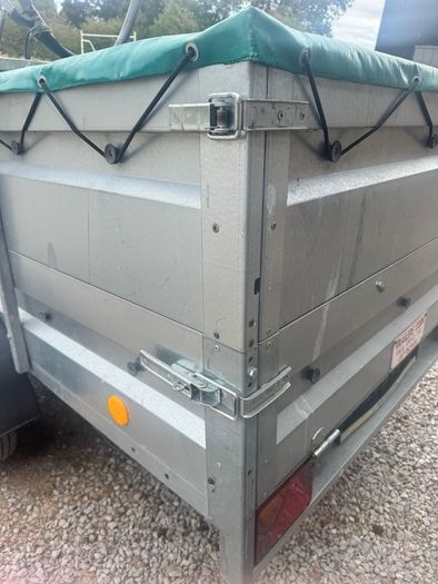 Trailer