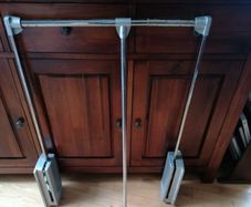 Pull Down Clothes Rail