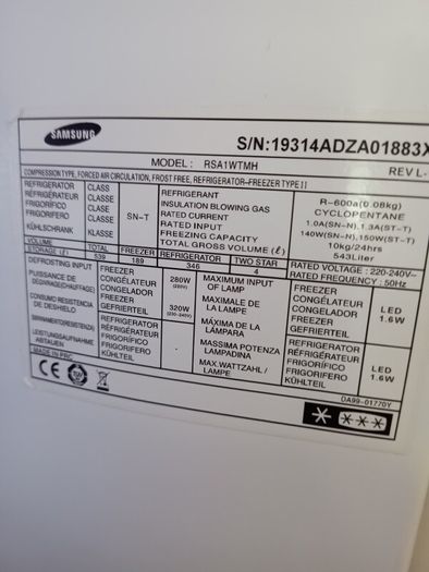 Samsung American fridge freezer