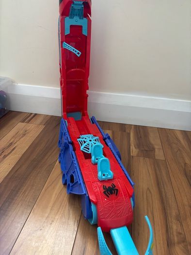 Spidey crawl transforming vehicle