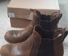 UGG Brown Boots Size 5