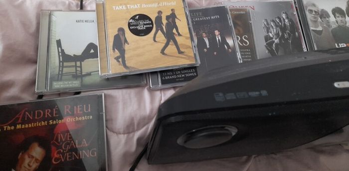 cd player n 49 cds