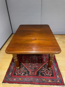 Victorian Mahogany Dining Table