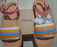New Clarks sandals suze 3& half F