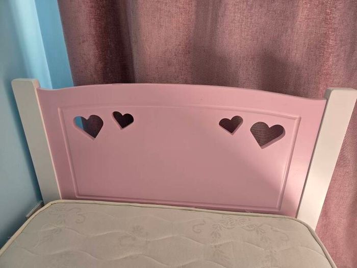 Single bed & mattress