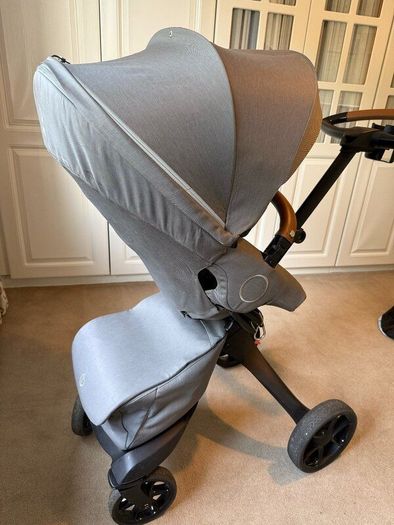 Buggy Stokke Xplory grey