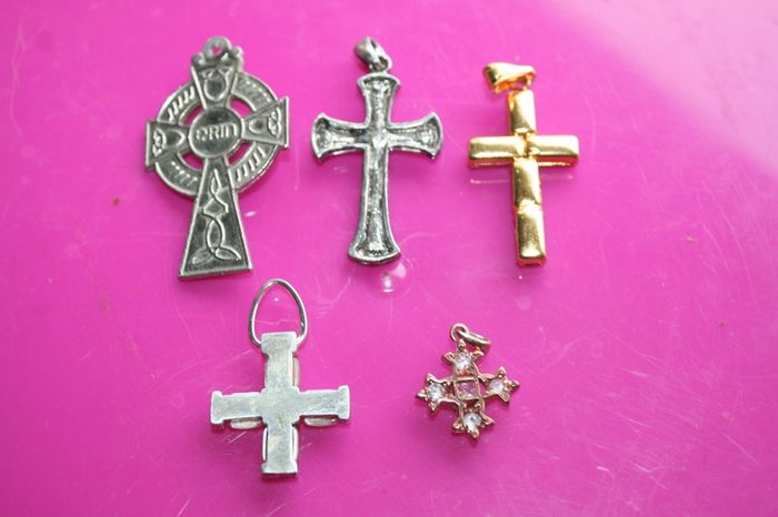 Collection of 5 Crosses Jesus Christian Onyx Zirconia Others 5cm , 3,5cm