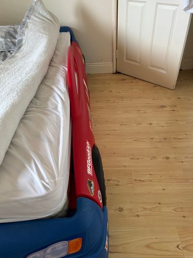 Kids bed
