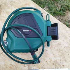 retractable garden hose reel