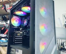 Custom Built Gaming PC Ryzen 7 5700x/32GB/1TB SSD/RTX 3050/WiFi/W11