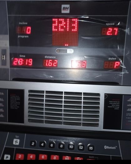 Quality Treadmill - BH F9R Dual