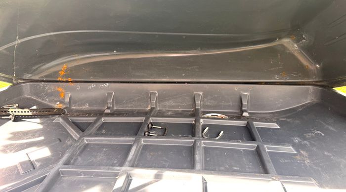 Large Lockable Roof Box