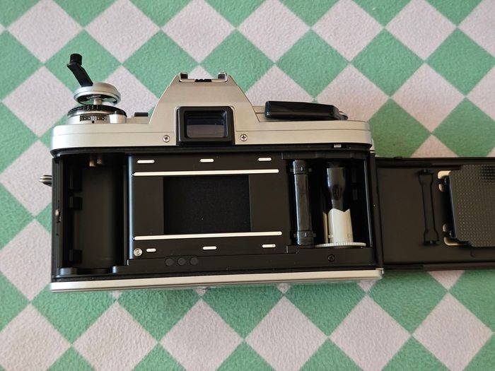 Minolta X-300 (Silver) - Serviced & Ready to Use Film Camera (body only)