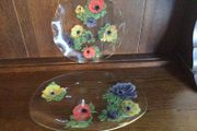 A Pair of Vintage 1960s Chance Glass poppy Anemone plates