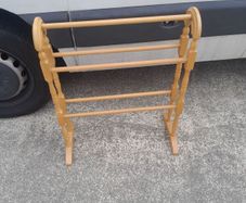 towel rail