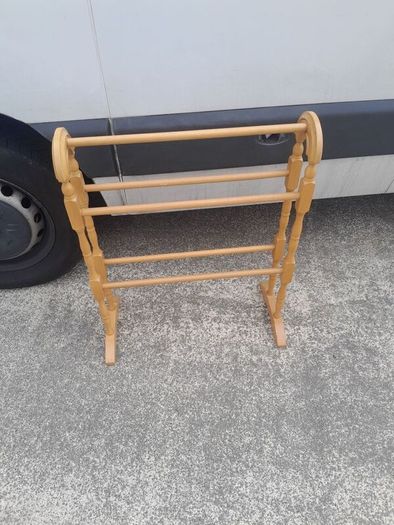 towel rail