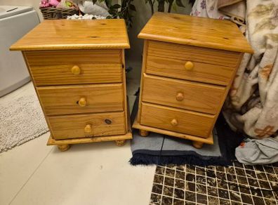 2 x solid pine lockers