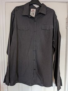 F and F shirt XL