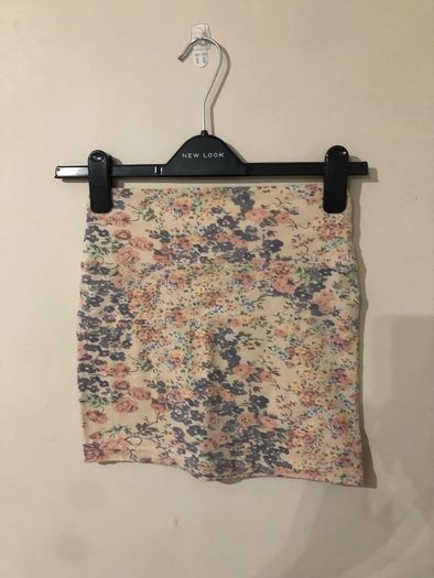 Floral skirt (size 6)