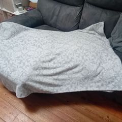 Fleece blanket