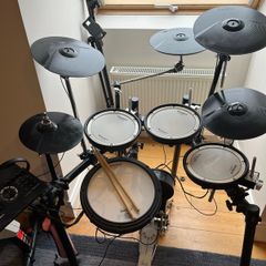 Roland TD-17 drumkit