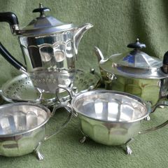 Vintage Sheffield Tea/Coffee Pots/Set Antique Silver Plate