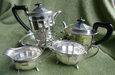 Vintage Sheffield Tea/Coffee Pots/Set Antique Silver Plate