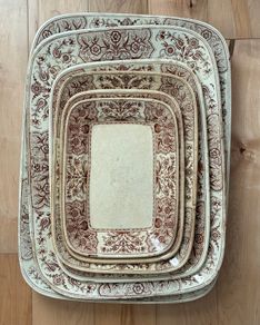 Ceramic / ironstone serving set