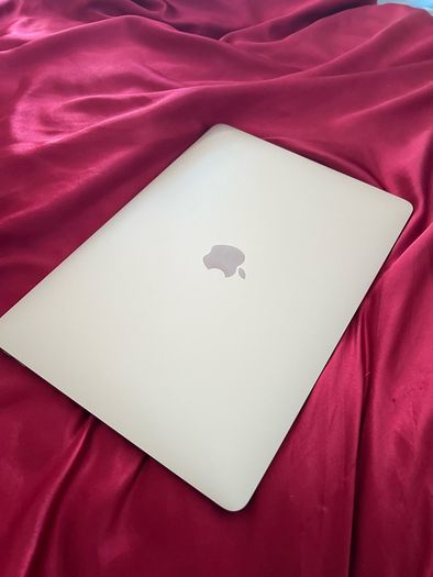 MacBook Air 2020 | 13.3" | Rose Gold | 265GB