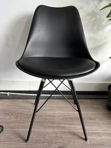 Dining chair