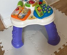 Vtech activity table Play and learn