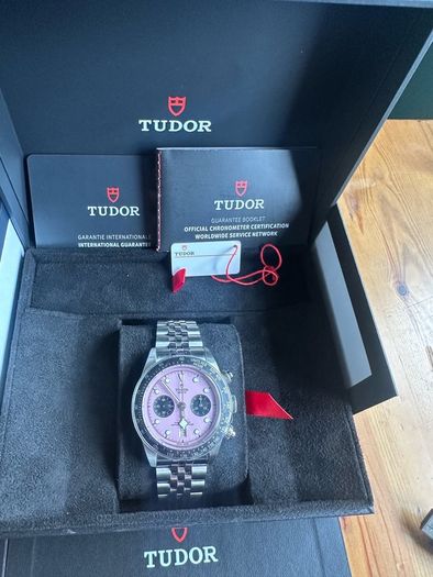 Tudor Black Bay Chrono - matching set (daring collection)