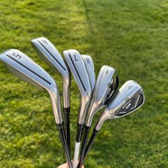 left handed TaylorMade golf clubs