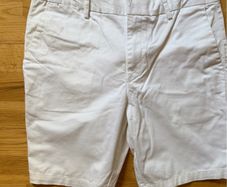 River Island Chino Shorts White W32