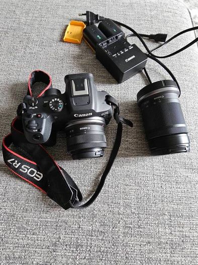 Canon Eos R7