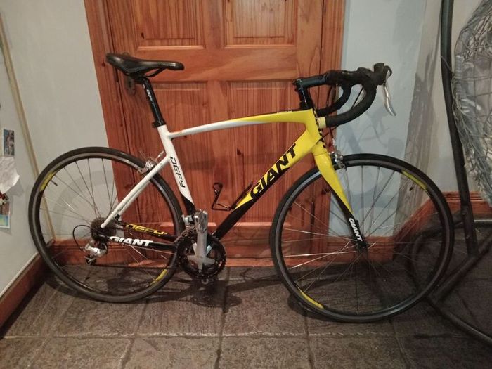 Giant Defy Road Bike For Sale in Tuam, Galway from Donnie's second hand ...