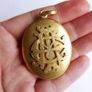 Victorian Gold Plated Photo Locket Picture Jewelry Pendant Image 9