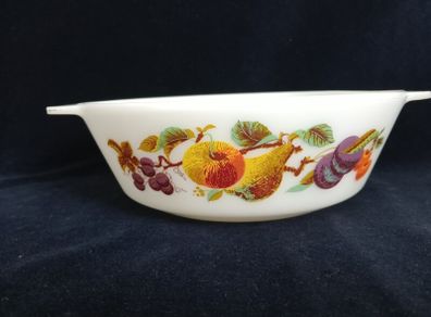 Pyrex casserole