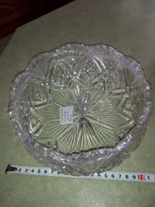 Bohemian crystal bowl. In perfect condition.