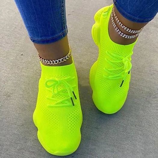 runners, sneakers
