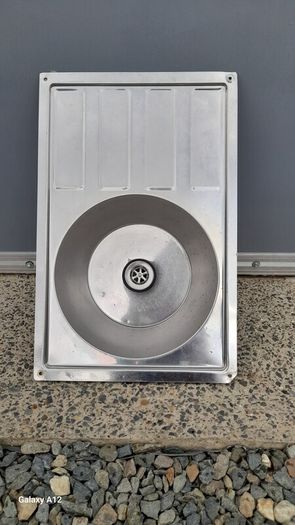 Stainless Steel Sink... 22" X 14"