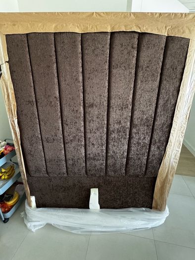 headboard
