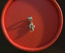 Pandora charm- interlocking harts
