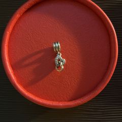 Pandora charm- interlocking harts