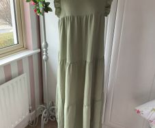 dress asos summer tiered dress size 14 green with frilled shoulder detail