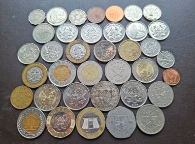 A Lot of 219 grams coins from Ghana (1958-2022)