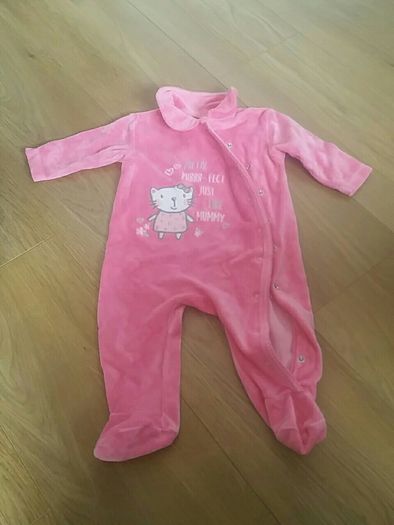 baby pyjamas